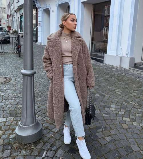 Manteau de fourrure éco-fourrure 2022: tendances, couleurs, modèles de mode, photos