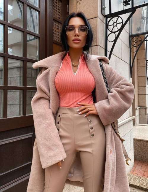 Manteau de fourrure éco-fourrure 2022: tendances, couleurs, modèles de mode, photos