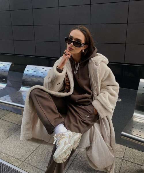 Manteau de fourrure éco-fourrure 2022: tendances, couleurs, modèles de mode, photos