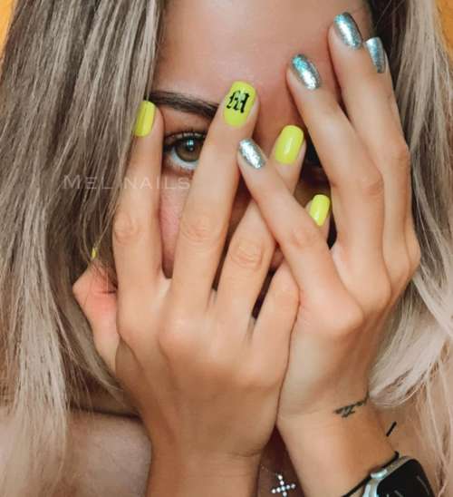 Manucure brillante brillante