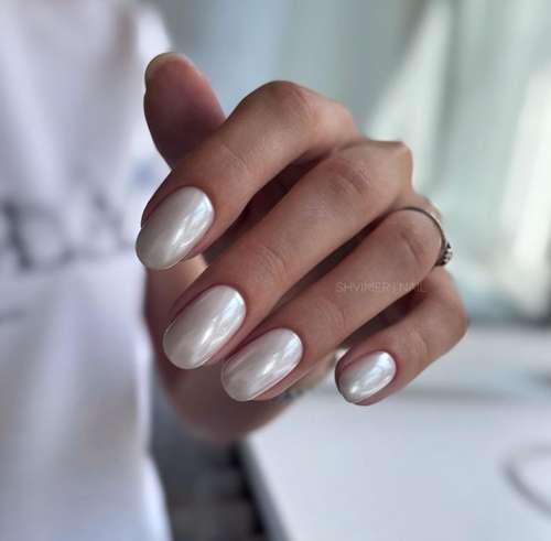 Frotter les ongles