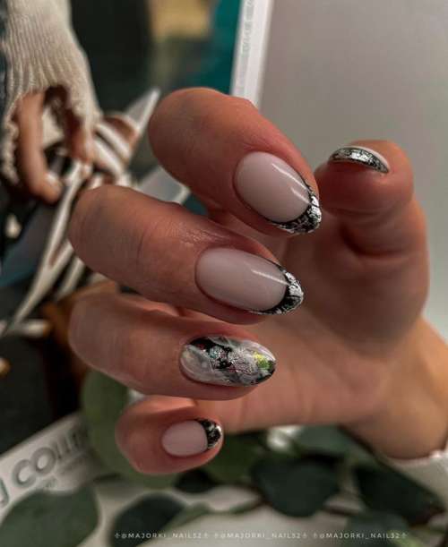 Français avec du papier d'aluminium