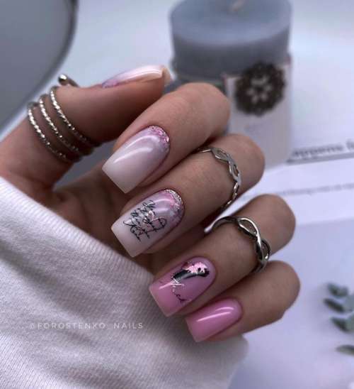 Manucure brillante 2022: photo du nouveau design des ongles