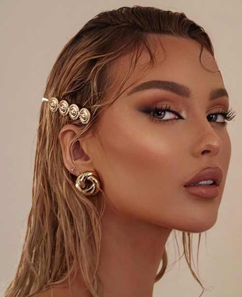 Coiffage cheveux mouillés