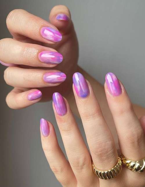 Manucure violette avec design: nouveautés, photo 2022