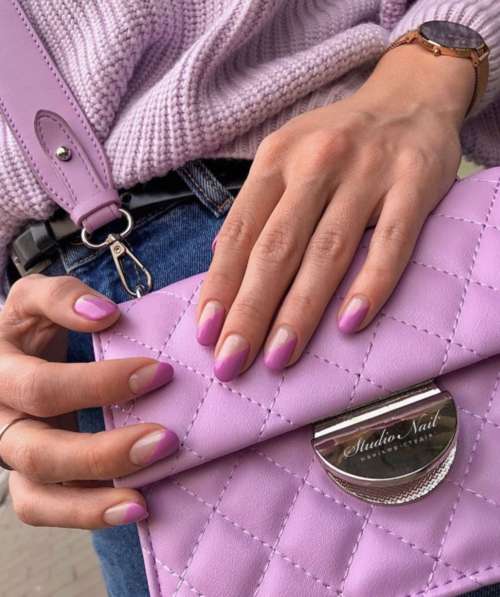 Manucure violette avec design: nouveautés, photo 2022