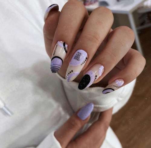 Manucure violette avec design: nouveautés, photo 2022