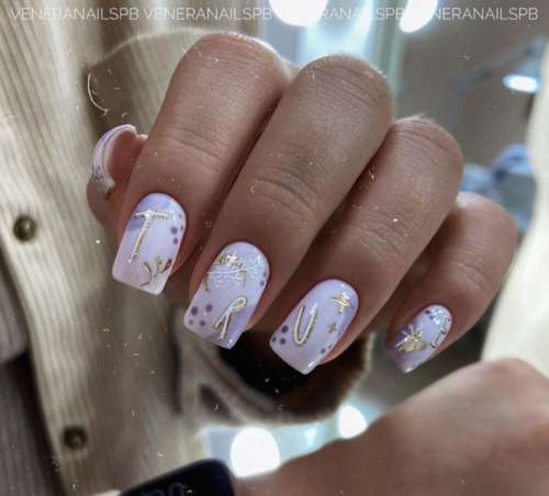 Manucure violette avec design: nouveautés, photo 2022