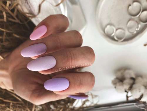 Manucure violette avec design: nouveautés, photo 2022