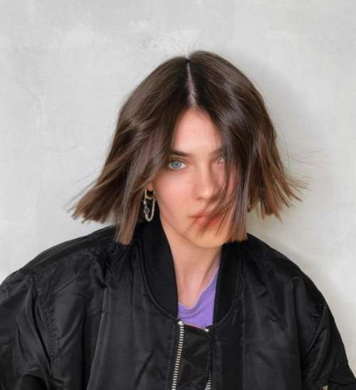 Coupe de cheveux Bob pour cheveux courts: tendances 2022, types, photos