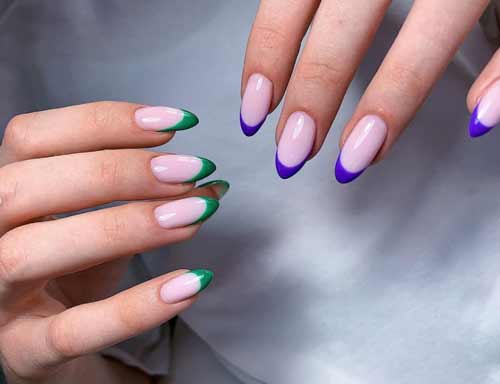 Différentes mains françaises violettes