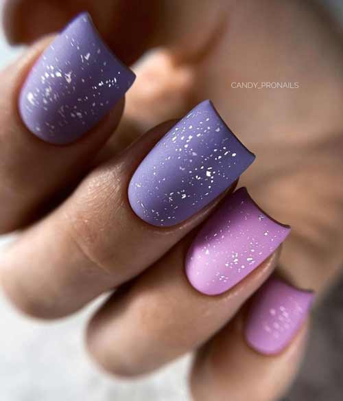 Idées de manucure violette avec design