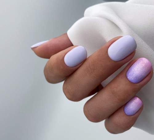 Manucure violette avec design 2022: photos, actualités mode