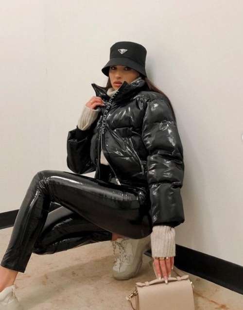 Doudounes femme hiver 2022: modèles tendances, images à la mode