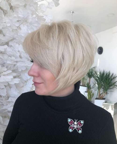 Coupe de cheveux Pixie-bob: photos de coupes de cheveux de tous les côtés