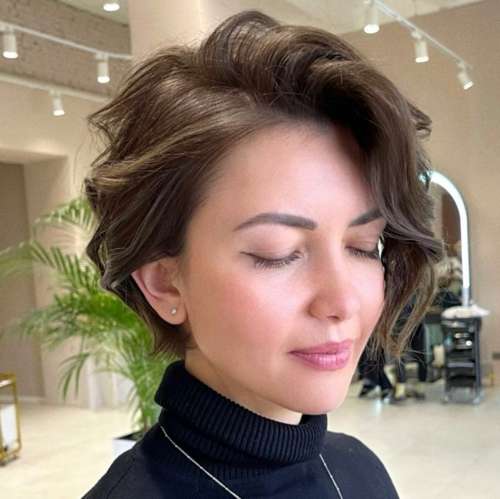 Coupe de cheveux Pixie-bob: photos de coupes de cheveux de tous les côtés