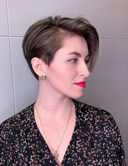 Coupe de cheveux Pixie-bob: photos de coupes de cheveux de tous les côtés