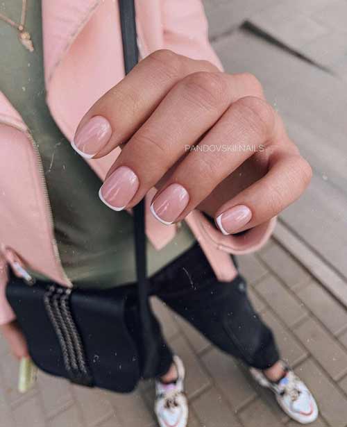 Veste blanche pour ongles courts