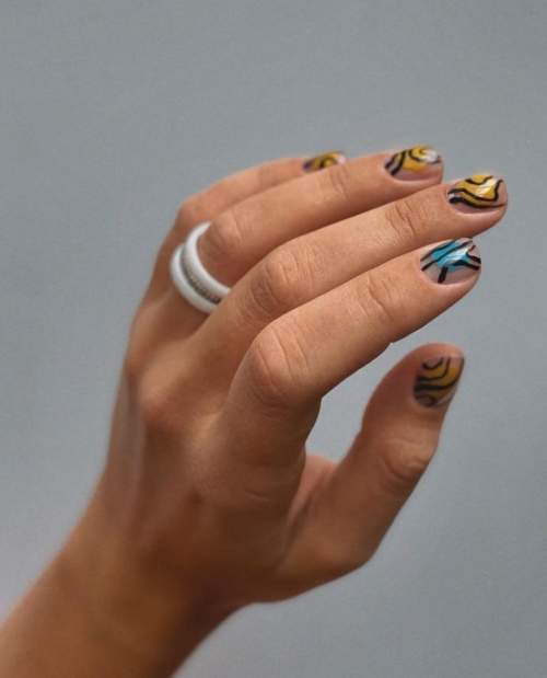 Manucure pour ongles très courts : belles couleurs, idées 2022, photos