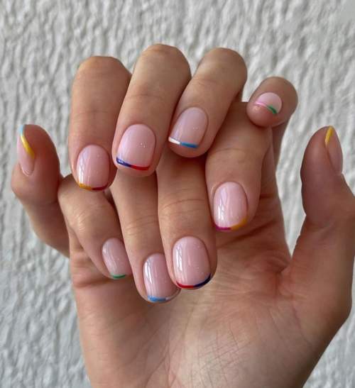 Manucure pour ongles très courts : belles couleurs, idées 2022, photos