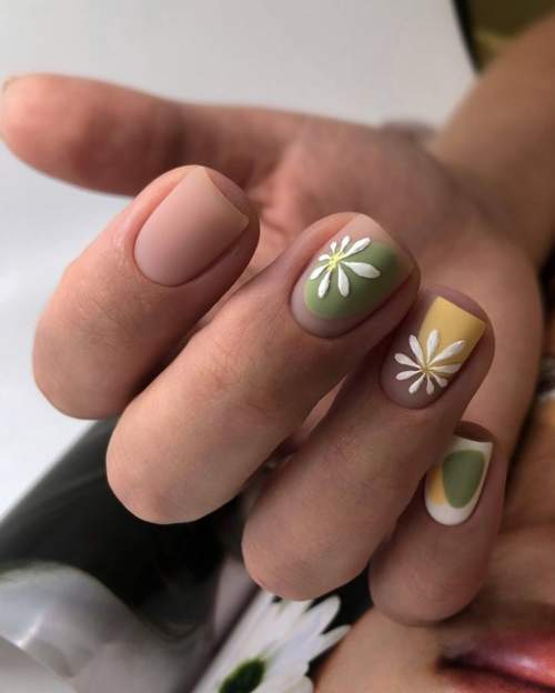 Manucure pour ongles très courts : belles couleurs, idées 2022, photo