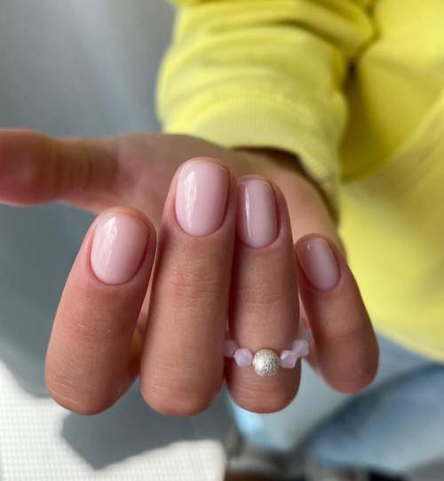 Manucure pour ongles très courts : belles couleurs, idées 2022, photos