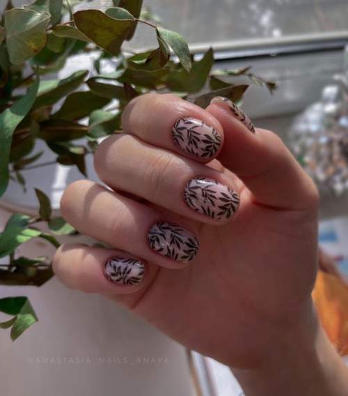 Manucure pour ongles très courts : belles couleurs, idées 2022, photo