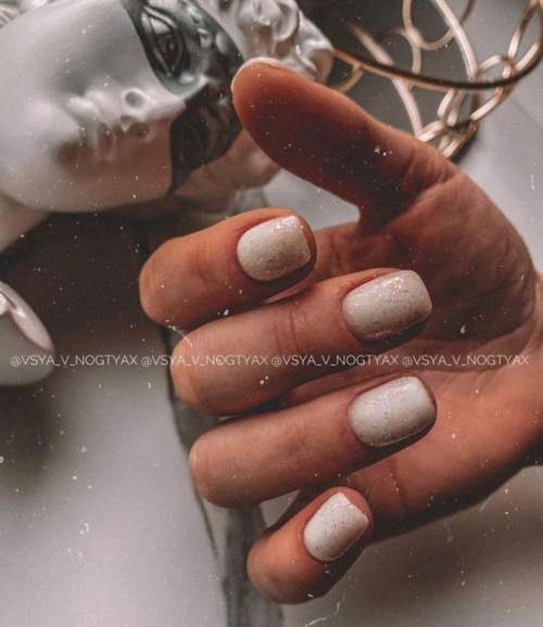 Manucure pour ongles très courts : belles couleurs, idées 2022, photo