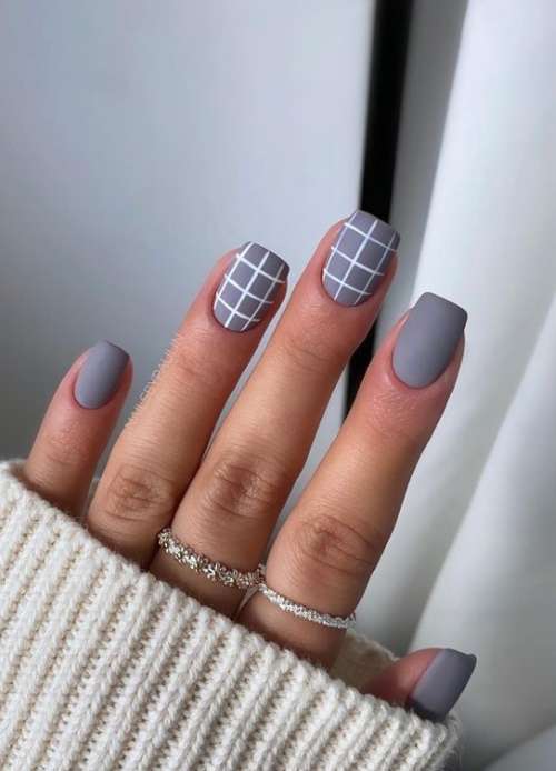 Manucure grise hiver