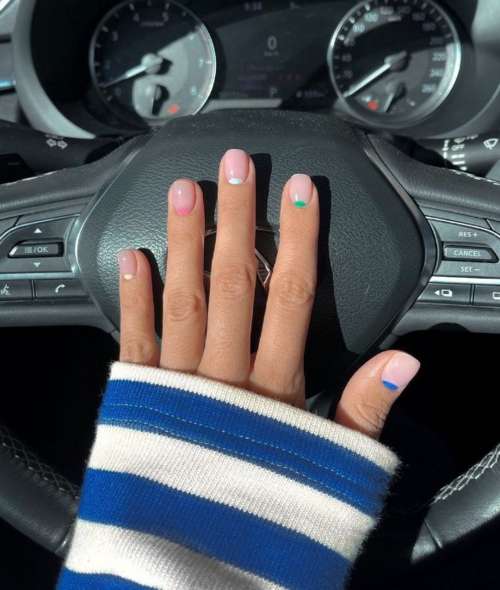 Manucure hiver 2022 : tendances, belles photos de nouveau design