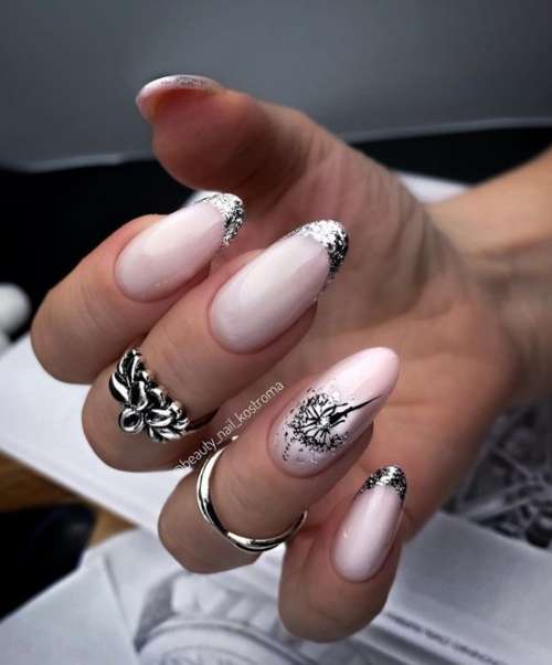 Veste du Nouvel An 2022 : manucure pour la rencontre de l'Année du Tigre d'Eau