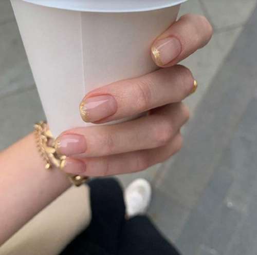 Veste du Nouvel An 2022 : manucure pour la rencontre de l'Année du Tigre d'Eau