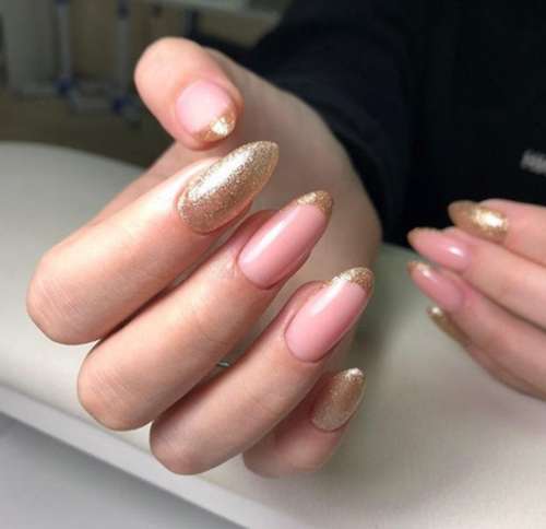 Veste du Nouvel An 2022 : manucure pour la rencontre de l'Année du Tigre d'Eau