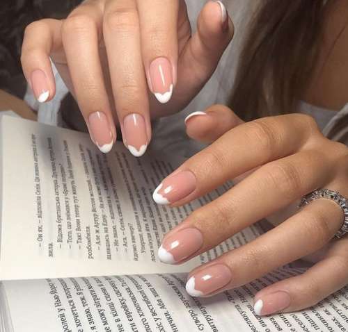 Veste du Nouvel An 2022 : manucure pour la rencontre de l'Année du Tigre d'Eau