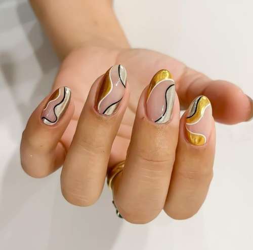 Veste du Nouvel An 2022 : manucure pour la rencontre de l'Année du Tigre d'Eau