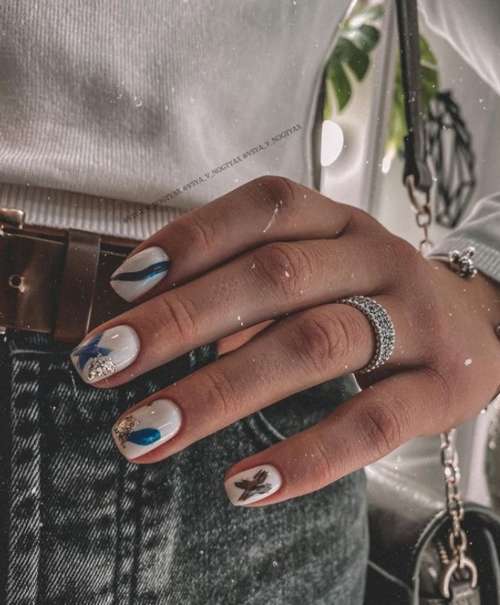 Conception "coups sur les ongles": belles idées manucure, nouveautés