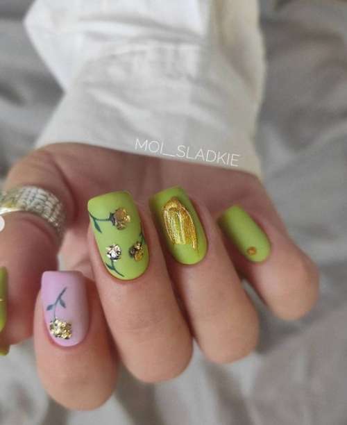 Conception "coups sur les ongles": belles idées manucure, nouveautés