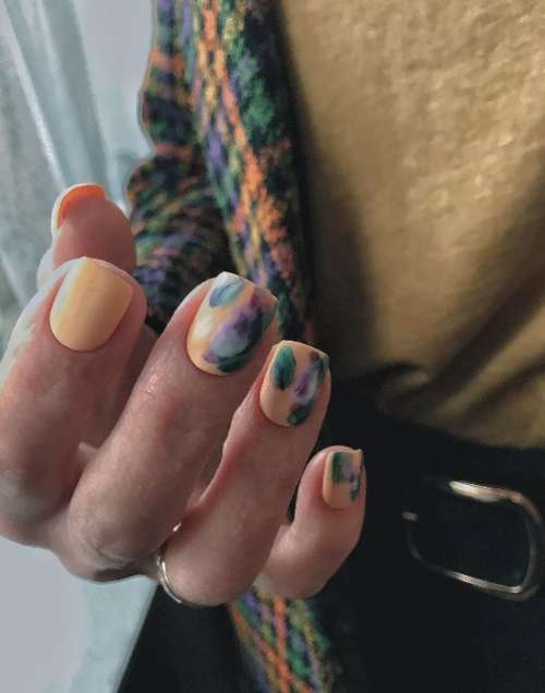 Conception "coups sur les ongles": belles idées manucure, nouveautés