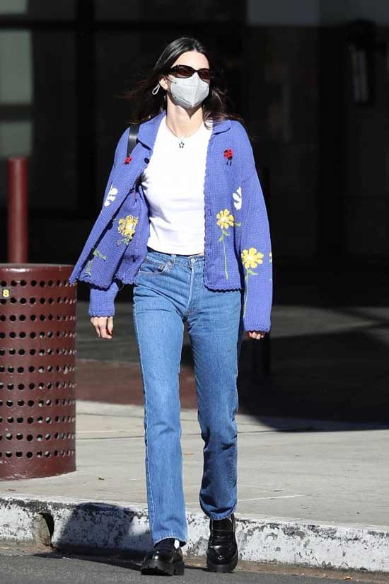 Jean droit à la mode printemps-été