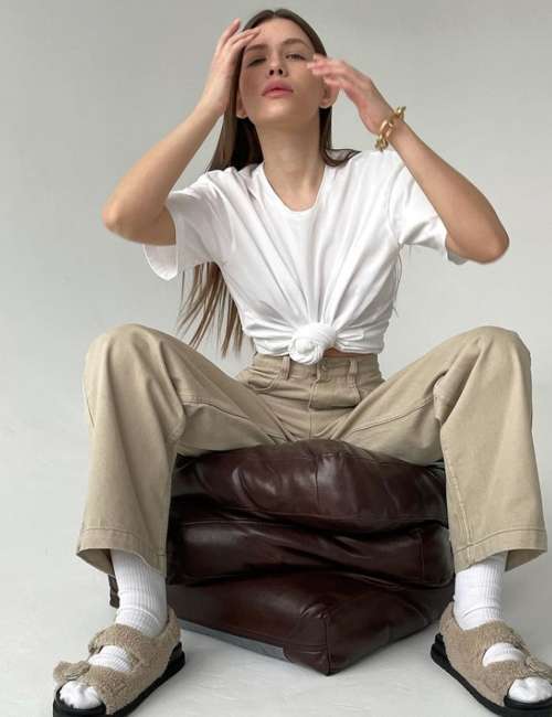 Jeans mode printemps-été 2022: tendances, photos, images