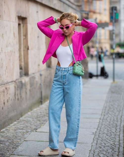 Jeans mode printemps-été 2022: tendances, photos, images