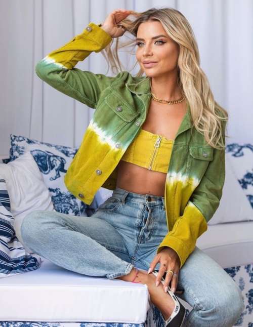 Jeans mode printemps-été 2022: tendances, photos, images