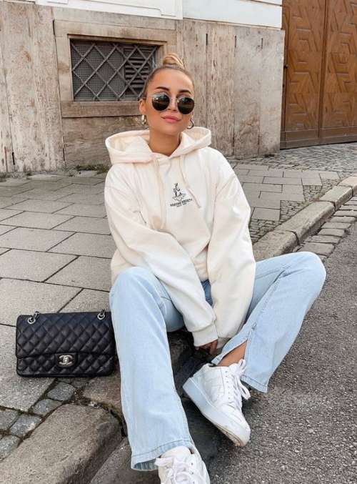 Jeans mode printemps-été 2022: tendances, photos, images