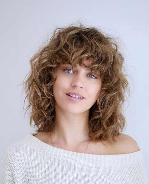 la coupe de cheveux du loup