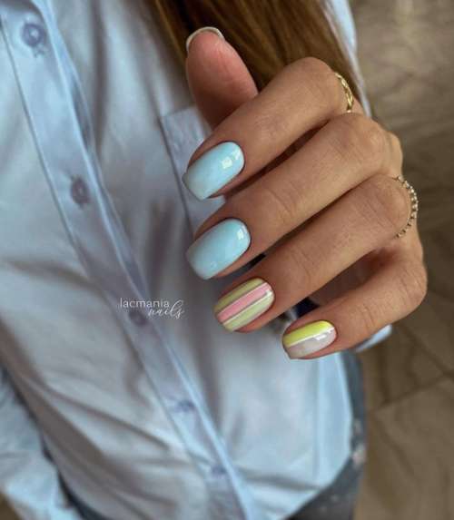 Manucure élégante pour les ongles courts photo