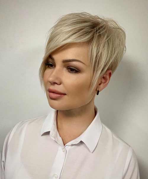 Pixie avec une nuque volumineuse