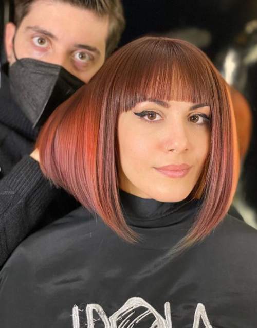 Caret long aux épaules: coupes de cheveux photo 2022, variétés à la mode