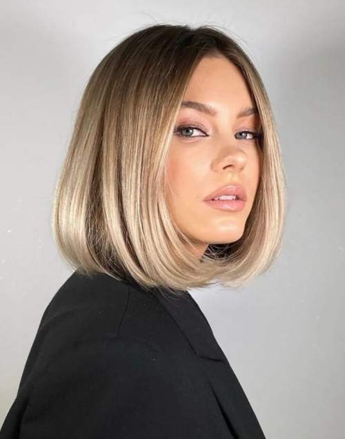 Caret long aux épaules: coupes de cheveux photo 2022, variétés à la mode