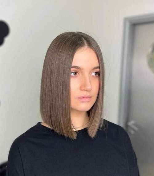 Caret long aux épaules: coupes de cheveux photo 2022, variétés à la mode