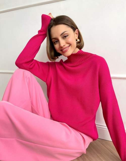 Caret long aux épaules: coupes de cheveux photo 2022, variétés à la mode